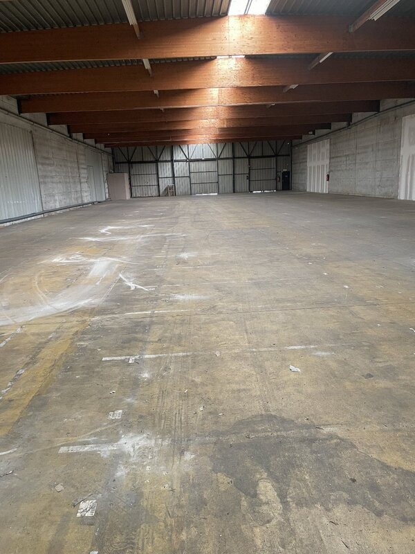 Immobilier d'entreprises  local / bureau CHOLET - Indepimmo, agence immobilière Cholet et Saint Macaire en Mauges